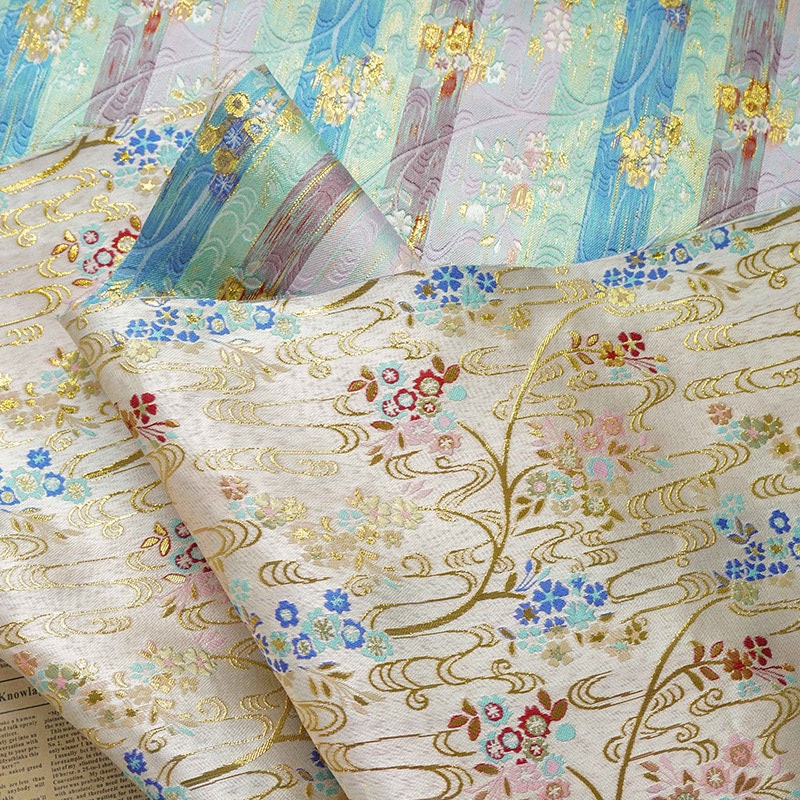 Gold Thread Jacquard Fabric: Retro Floral Upholstery, Costume, Decor