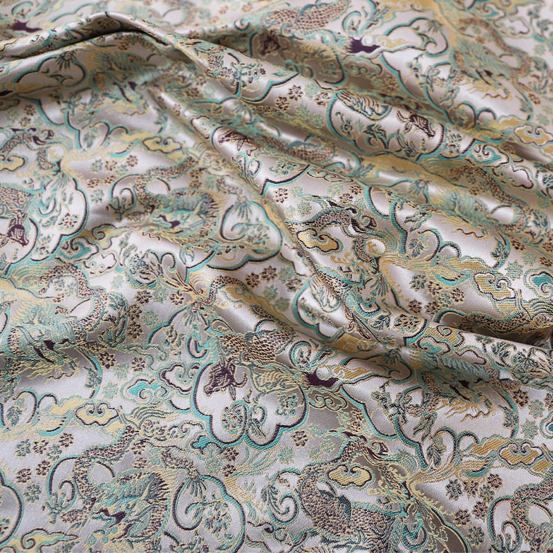 Tissu brocart Dragon Argenté : 150 cm de large, rayonne, matériau de couture