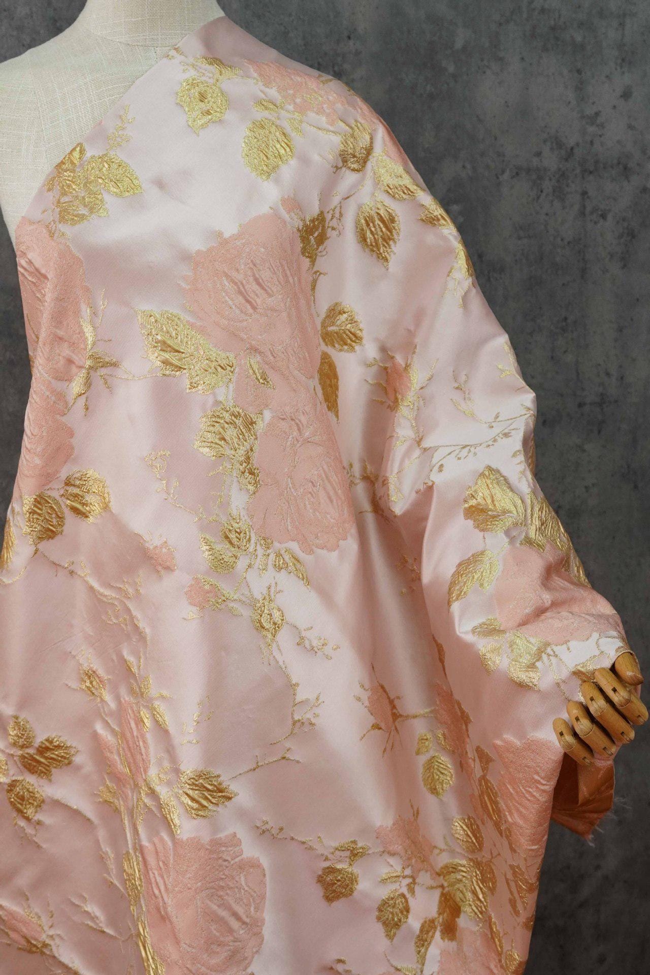 Luxury Jacquard Fabric ��� 3D Embossed Floral with Metallic Gold Accen"Wide