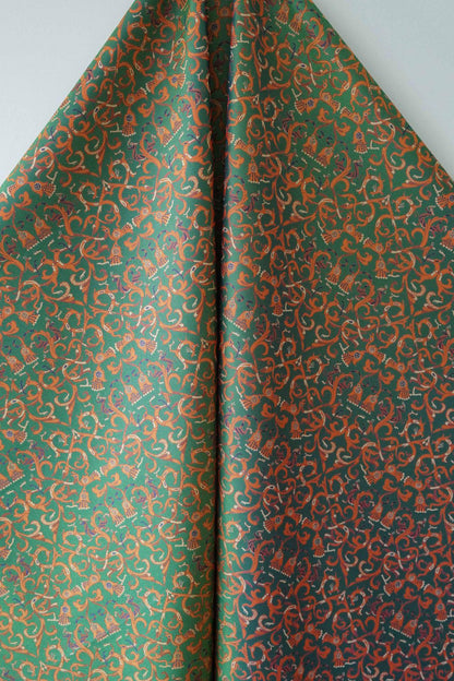 Reversible Jacquard Woven Fabric: 3D Ancient Pattern, 59" Wide