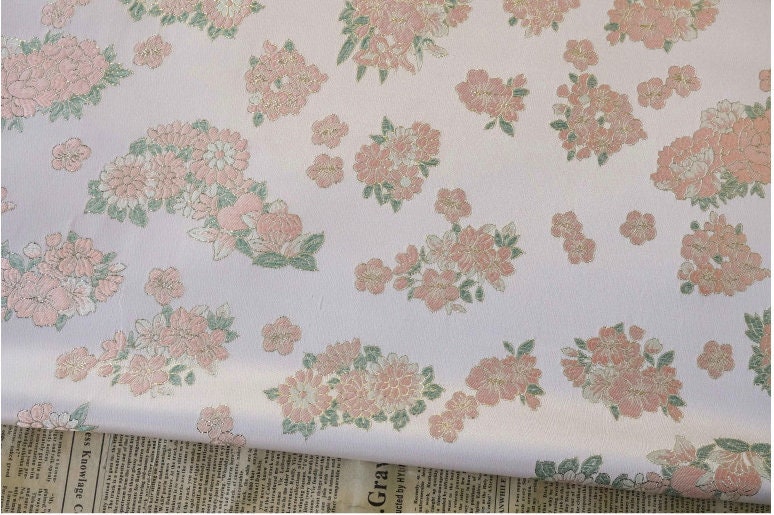 Gilding Bronzing Jacquard Fabric: Embossed Floral Designer Material