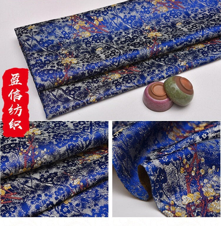 Tissu brocart à fleurs de prunier : matériau de couture en rayonne multicolore pour cheongsam et qipao.