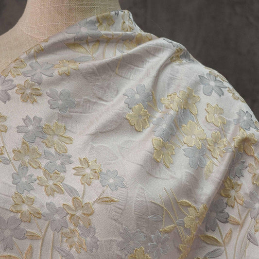 Gold Thread Floral Jacquard Fabric: 3D Foil Texture (63"W)