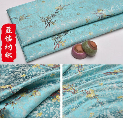 Tissu brocart à fleurs de prunier : matériau de couture en rayonne multicolore pour cheongsam et qipao.