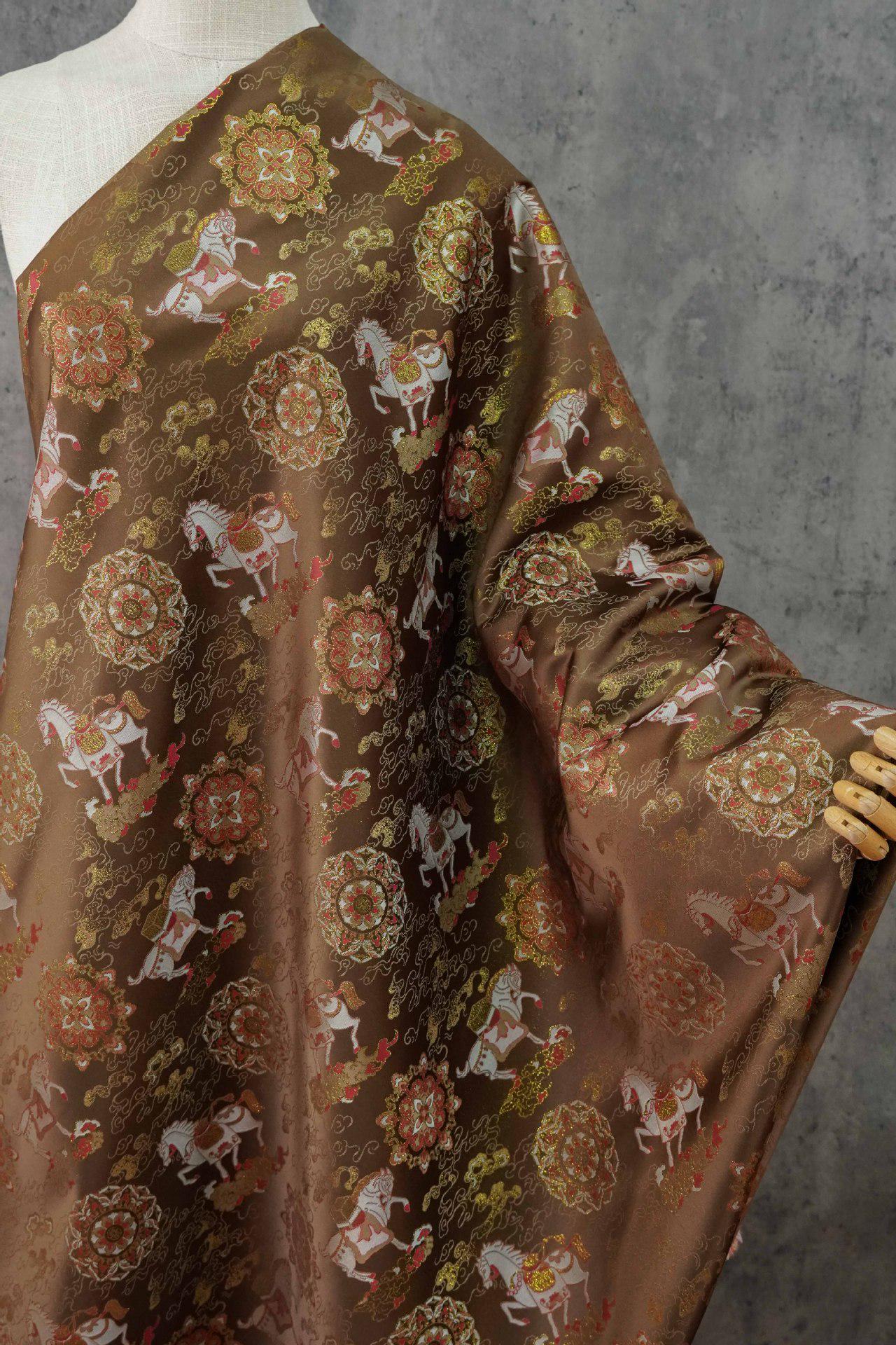 Gold-Thread Song Brocade Jacquard Fabric ��� ���Fortune Arrives with the Horse�"Wide