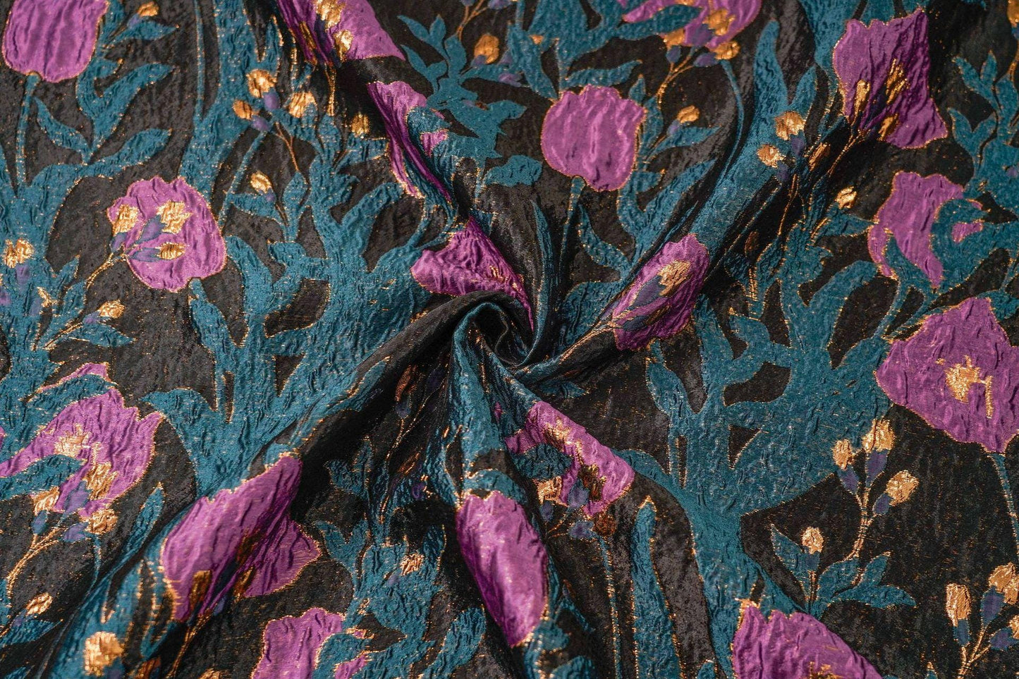 Tissu jacquard à fils dorés : motif tulipe rétro 3D, 142 cm de large