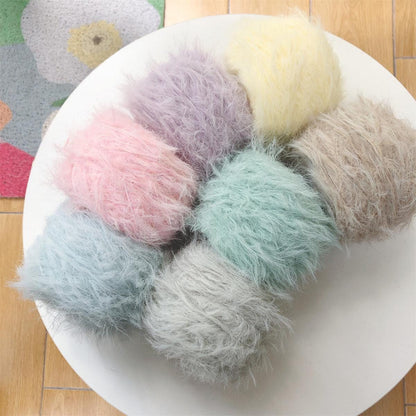 Pelote de laine en velours de vison faite à la main : fil à crocheter en laine fine mélangée