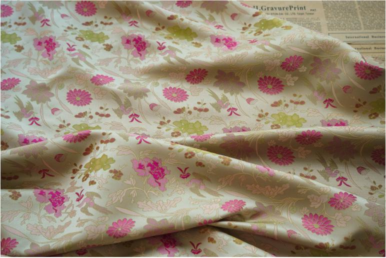 Gold Thread Floral Jacquard Fabric: 3D Texture, 55" Wide