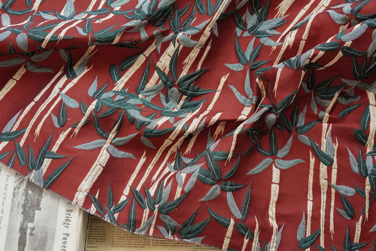 Tissu jacquard en bambou tissé : style peinture à l’huile, 152 cm de large