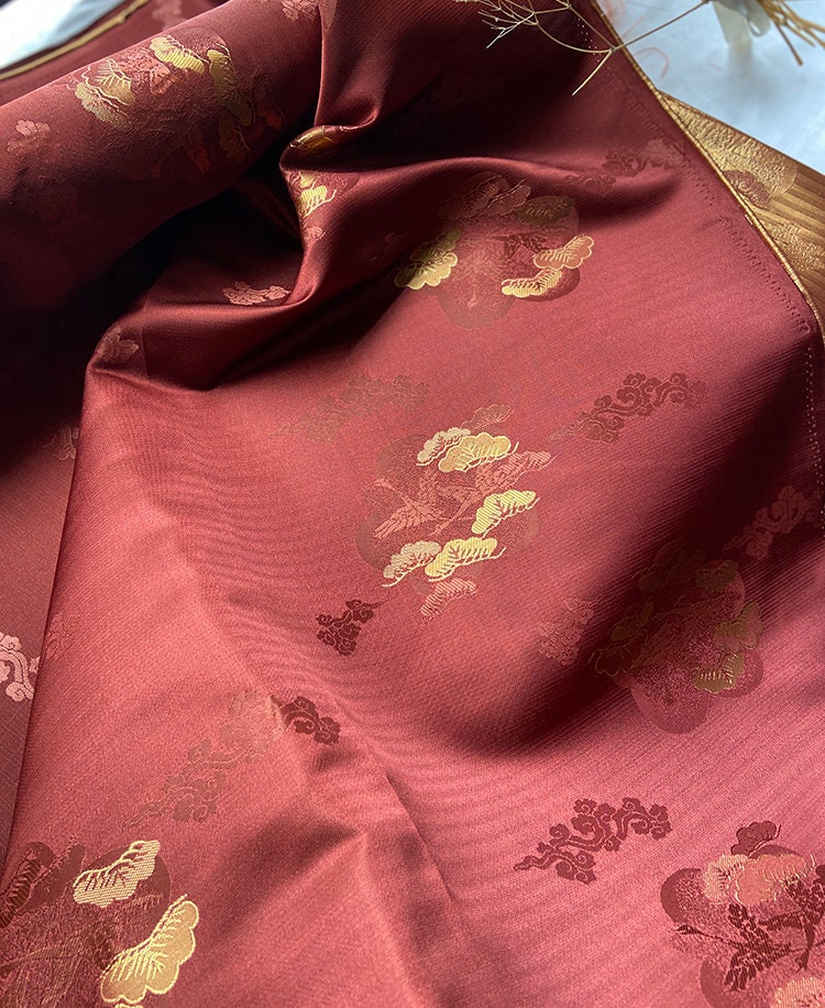 Nishijin Brocade Fabric: Japanese Weaving with Gold Thread (29.5"/59" Width)