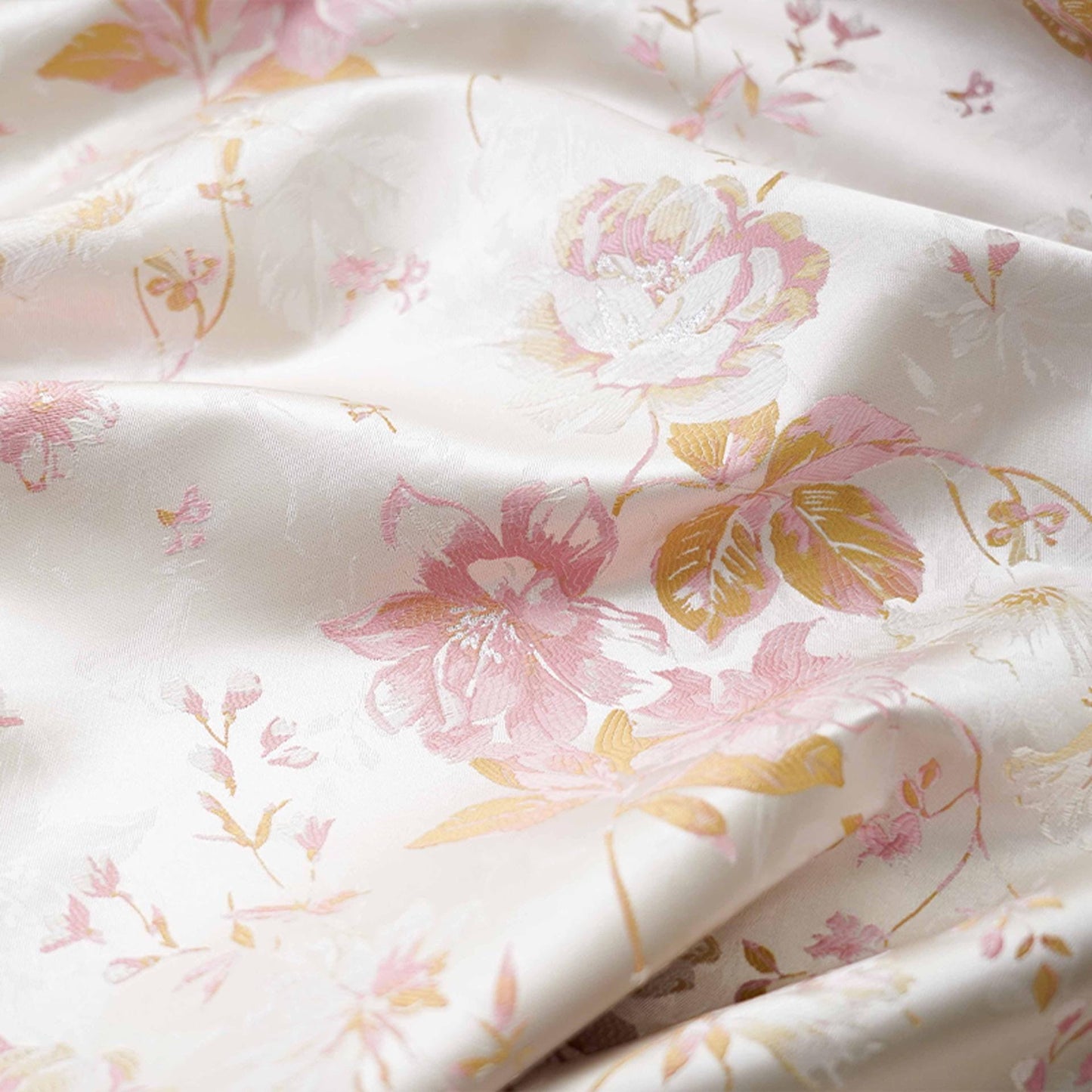 Tissu jacquard à motif floral et fil doré : texture 3D, largeur 160 cm, vendu au mètre