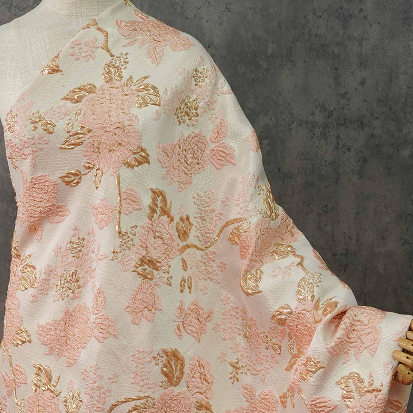 Gold Embossed Palace Jacquard Fabric: Damask Upholstery, Costume, Decor