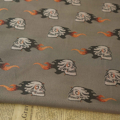 Tissu jacquard à fils d'or : matériau pour costume de squelette d'Halloween