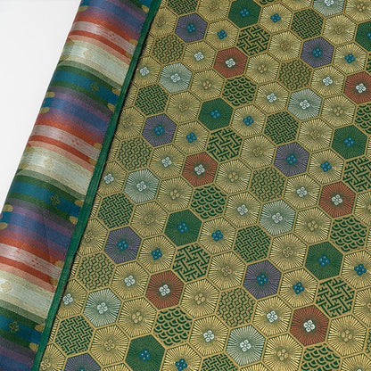 Tissu brocart japonais Nishijin : Damas de soie jacquard or à motif écaille de tortue