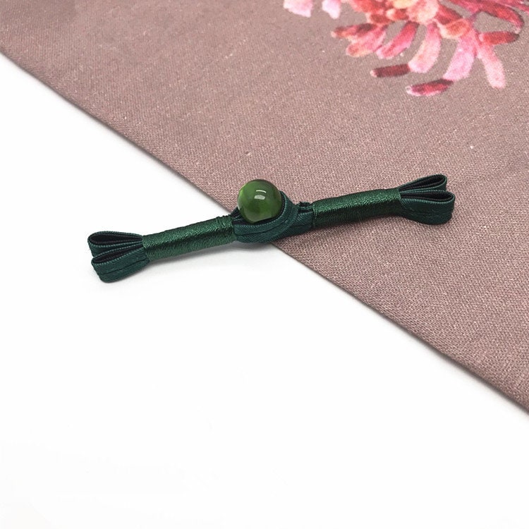 Handmade Satin Cheongsam Buttons: Retro Ethnic Style Closure Knots