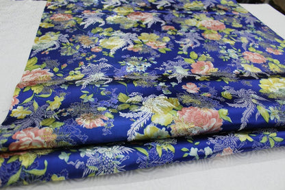 Tissu brocart jacquard à motifs floraux : Tissu pour vêtements traditionnels chinois