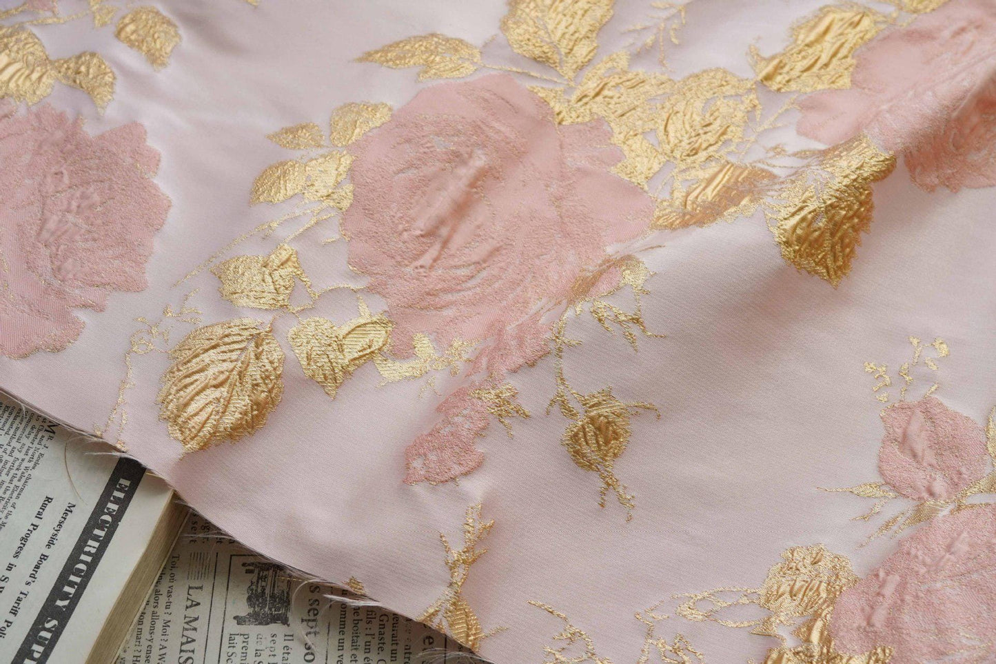 Luxury Jacquard Fabric ��� 3D Embossed Floral with Metallic Gold Accen"Wide