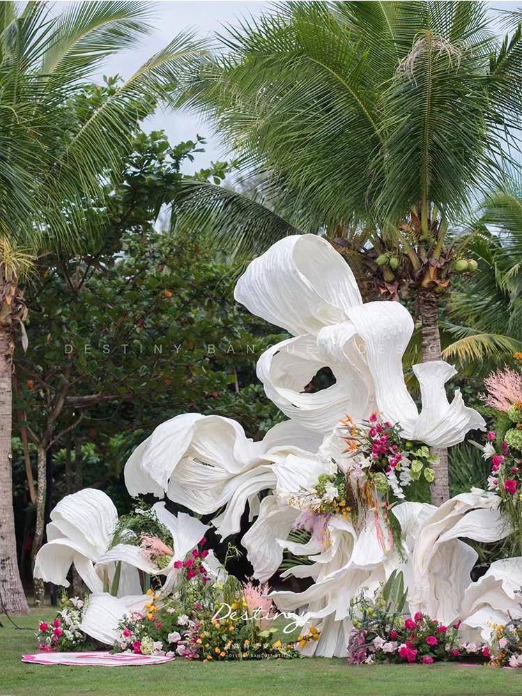 Giant Paper Flower: Handmade Pleated Wedding Backdrop Decor