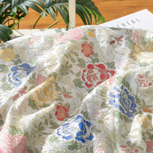 Tissu brocart de soie jacquard à motif floral : motif de soie dorée, 150 cm de large