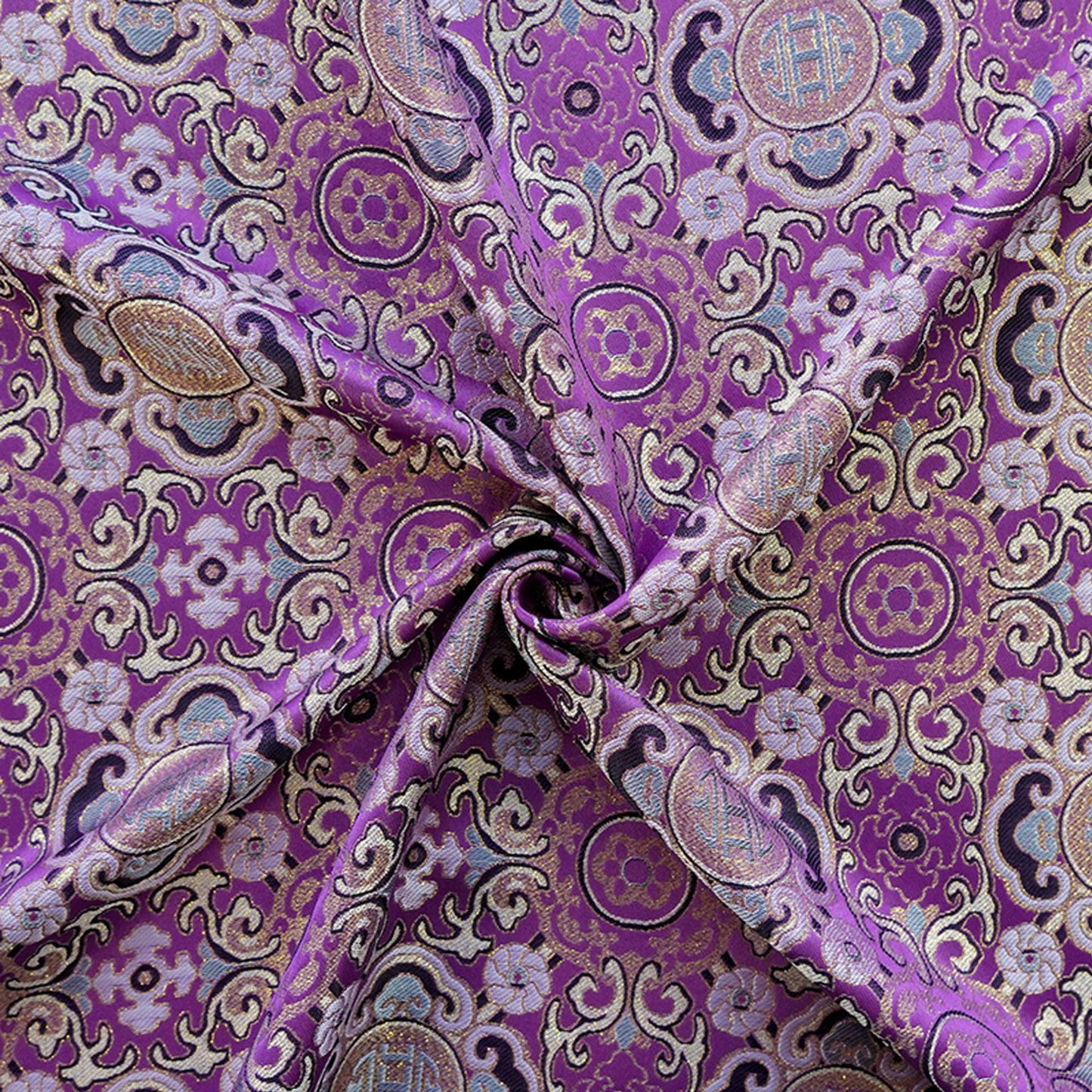 Tissu brocart jacquard à fils d'or ��� Patte chinoise porte-bonheur" Large