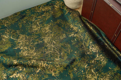Tissu jacquard à fil doré : texture peinture à l’huile 3D, 168 cm de large
