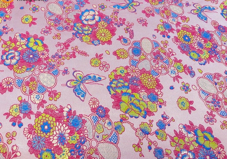 Tissu brocart papillon : Jacquard damas de soie rose (59 pouces de large)