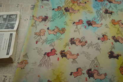 Tissu satiné en soie à motif poney - 150 cm de large, impression numérique