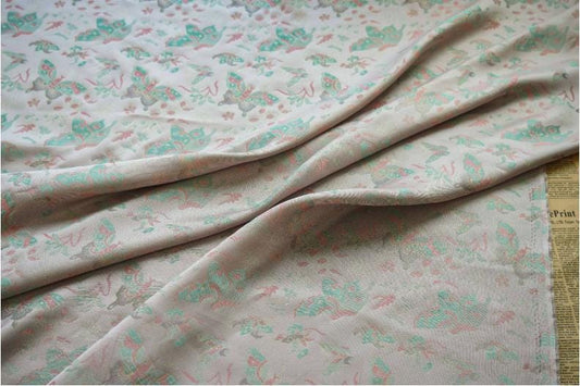 Tissu satiné brocart papillon : 60 pouces de large, style chinois, pour la couture
