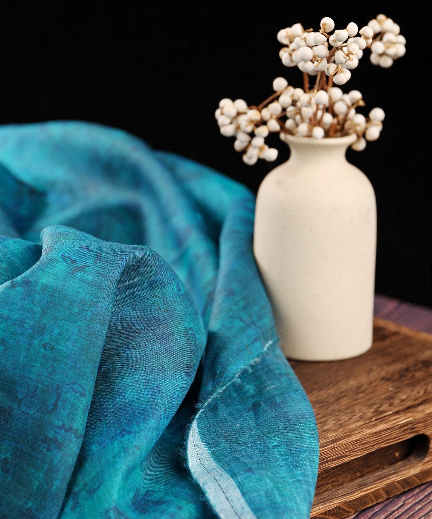 Tissu ramie imprimé de totems anciens bleu sarcelle - 140 cm de large