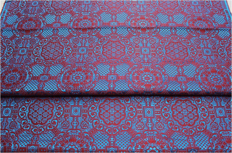 Tissu brocart à fleurs de prunier : tissu pour coussin Cheongsam chinois (29,5 po L)