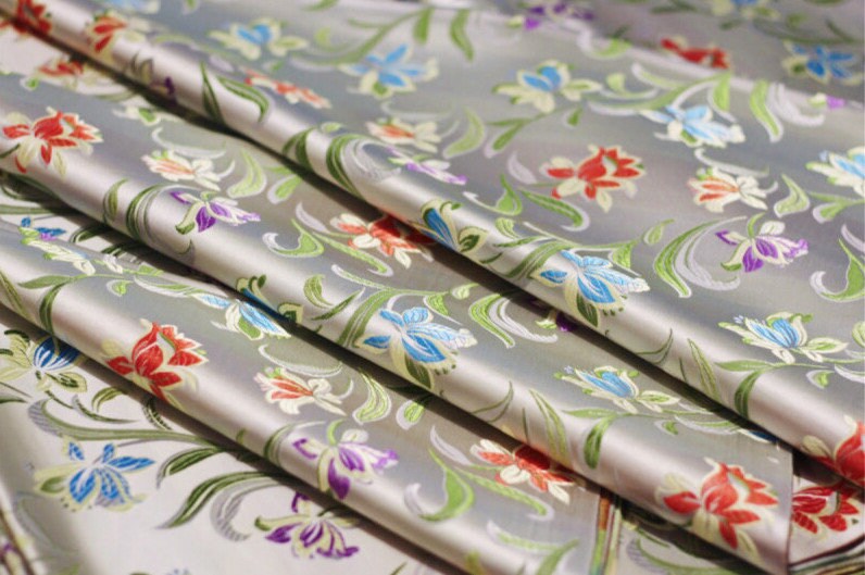 Japanese Daffodil Jacquard Brocade Fabric: Maroon Silk Rayon Blend, 29.5" Wide