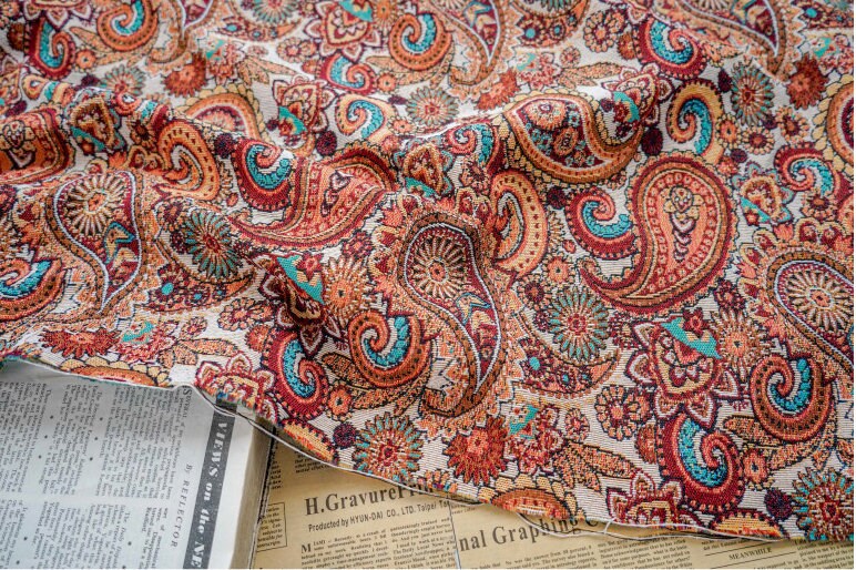 Palace Paisley Jacquard Fabric: Autumn Upholstery & Sewing, 59"W