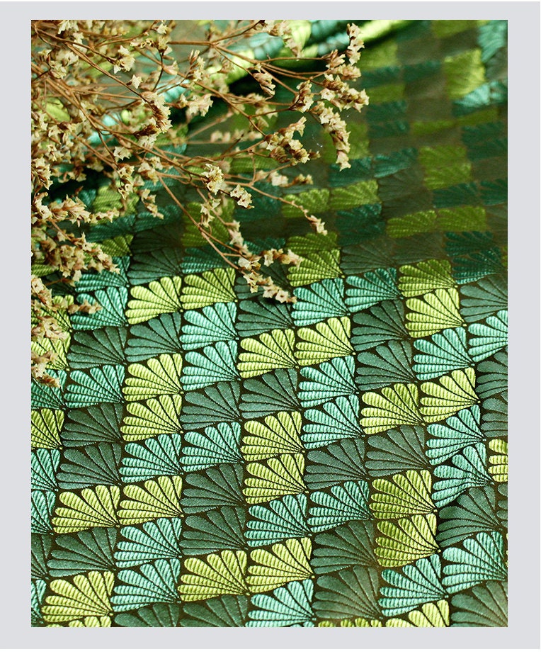 Tissu brocart jacquard coquillage japonais : mélange soie-rayonne, tissu d'ameublement