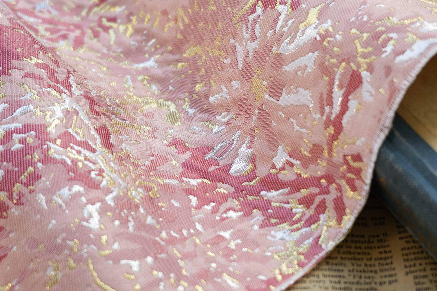 Gold Thread Woven Jacquard Fabric: 3D Shimmering Embossed Floral (59"W, By The Meter)