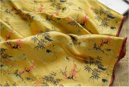 Tissu satiné brocart damassé doré : tapisserie florale, 152 cm de large