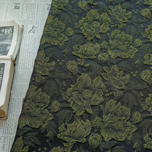 Tissu jacquard texturé vert vintage à motifs floraux pour vêtements de cérémonie, largeur 61 pouces