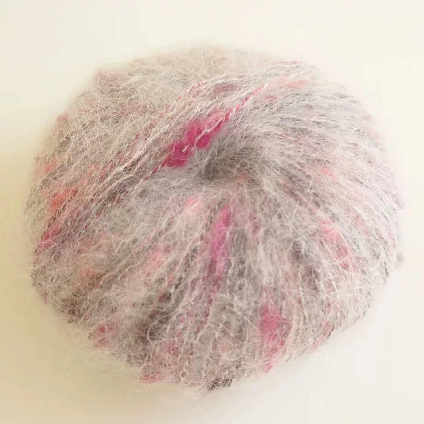 Fil de soie mohair arc-en-ciel : Teint à la main, épaisseur dentelle (50 g/100 m)