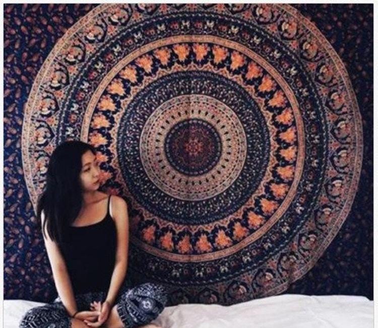 Mandala Tapestry: Bohemian Wall Hanging, Sofa Throw (140x200cm)
