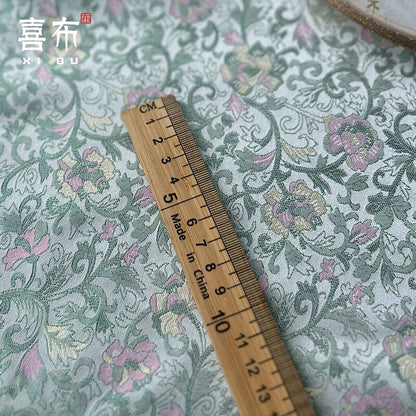 Tissu brocart floral rose et violet : 59 pouces, style zen, pour ameublement