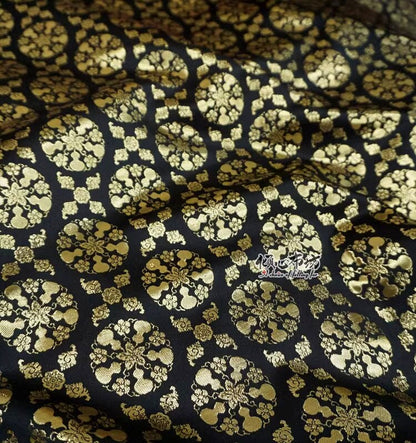 Nishijin Weaving Brocade Fabric: Auspicious Gourd Flower, Gold Thread (59"W)