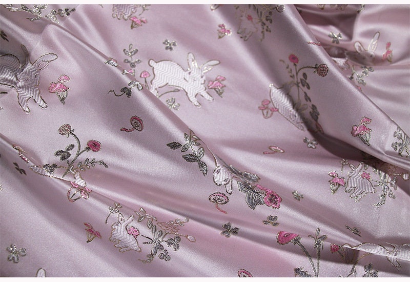 Rabbit Jacquard Brocade Fabric: 57"W Silk Rayon Damask