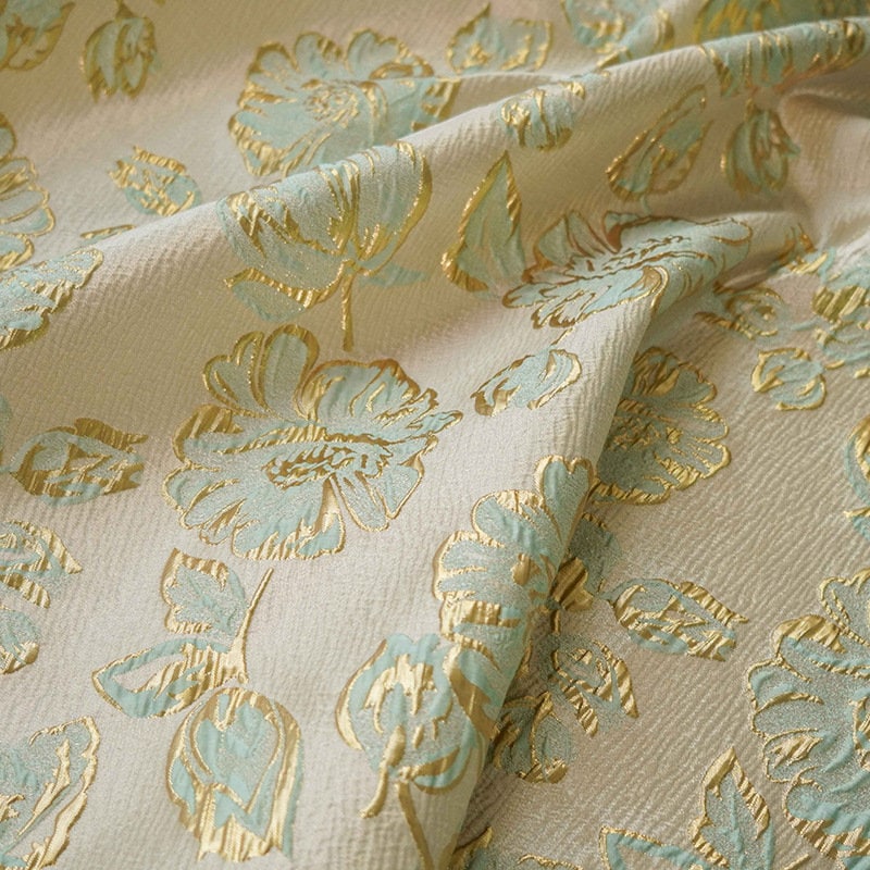 Tissu jacquard pivoine à fil d'or : tissu d'ameublement vintage de créateur, 140 cm de large