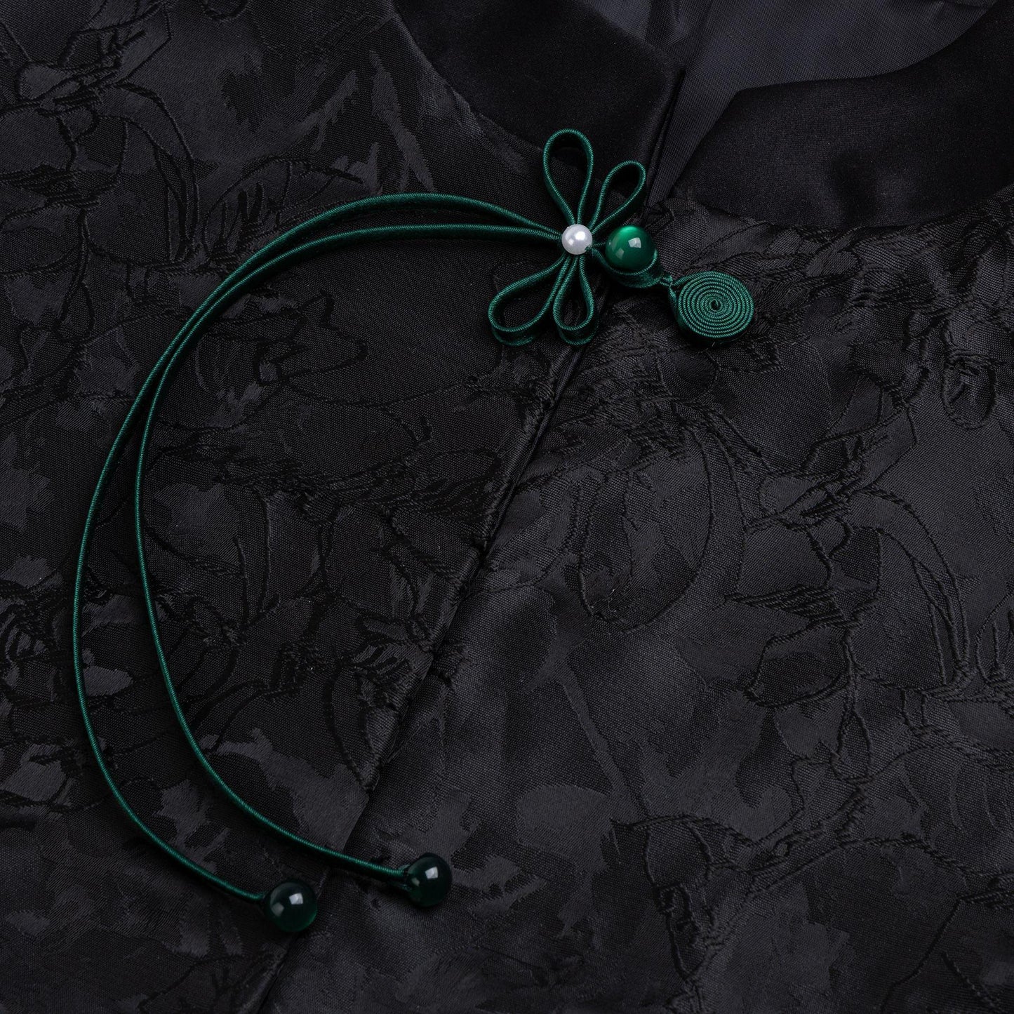 Handmade Chinese Knot Frog Closures: Satin Cheongsam Buttons