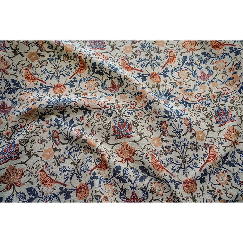 Tissu d'ameublement rétro à motifs d'oiseaux et de fleurs d'automne, idéal pour les costumes et la décoration - 145 cm de large