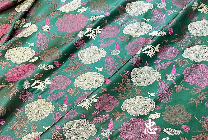 Tissu brocart pivoine : jacquard de soie et rayonne, tissu kimono cheongsam qipao (29,5" de large)