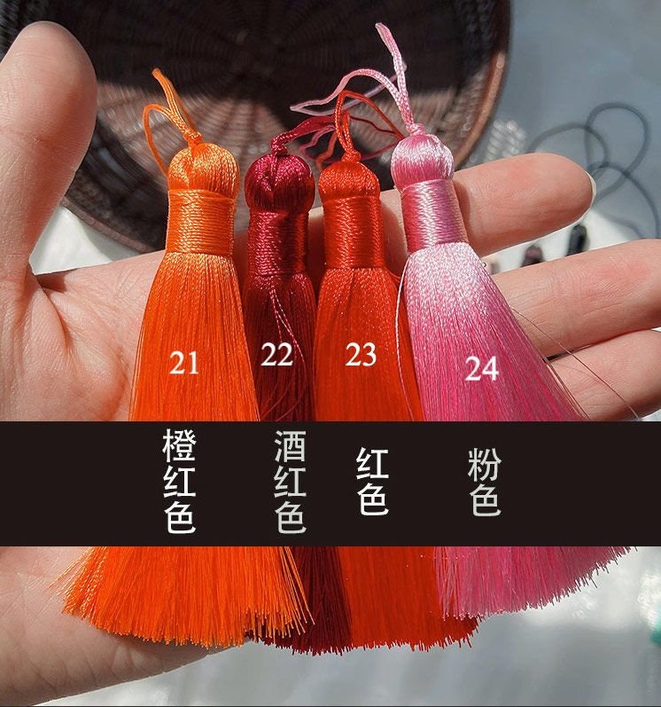 Handmade Rayon Tassel: Antique Purse & Curtain Decor (8cm)