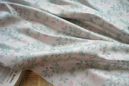 Floral Jacquard Fabric With Gold Thread: 60" Wide, Upholstery & Drapery