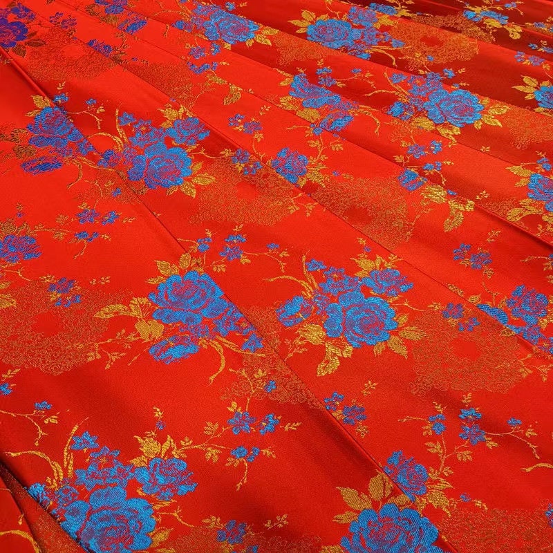 Tissu brocart de soie : motif de roses, tissu de mariage chinois (au mètre)