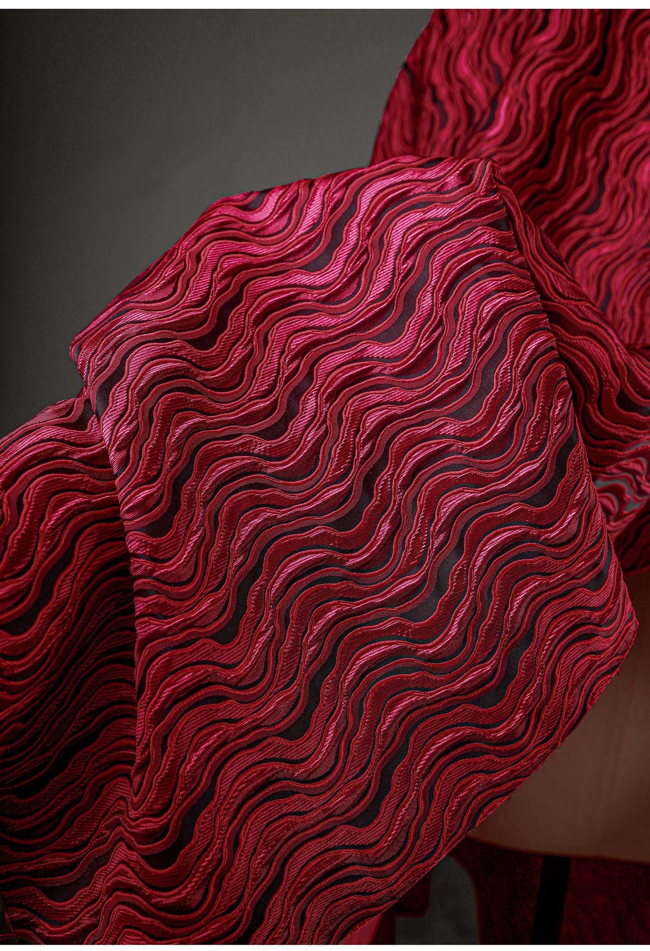 Tissu jacquard à vagues vintage - Tissu texturé 3D en relief pour la couture bohème, l'ameublement et les loisirs créatifs, 140 cm de large
