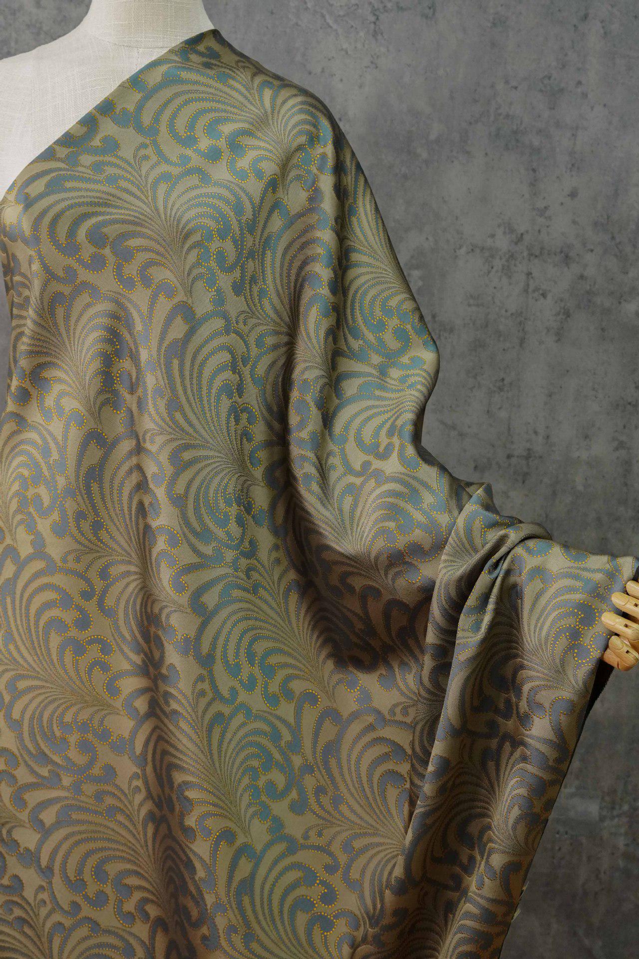 Jacquard Woven Fabric: 3D Bird Feather Embossed Upholstery, Costume, Sewing - 60"W